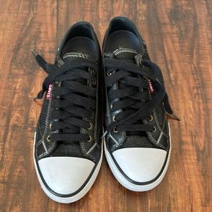 levis sneakers